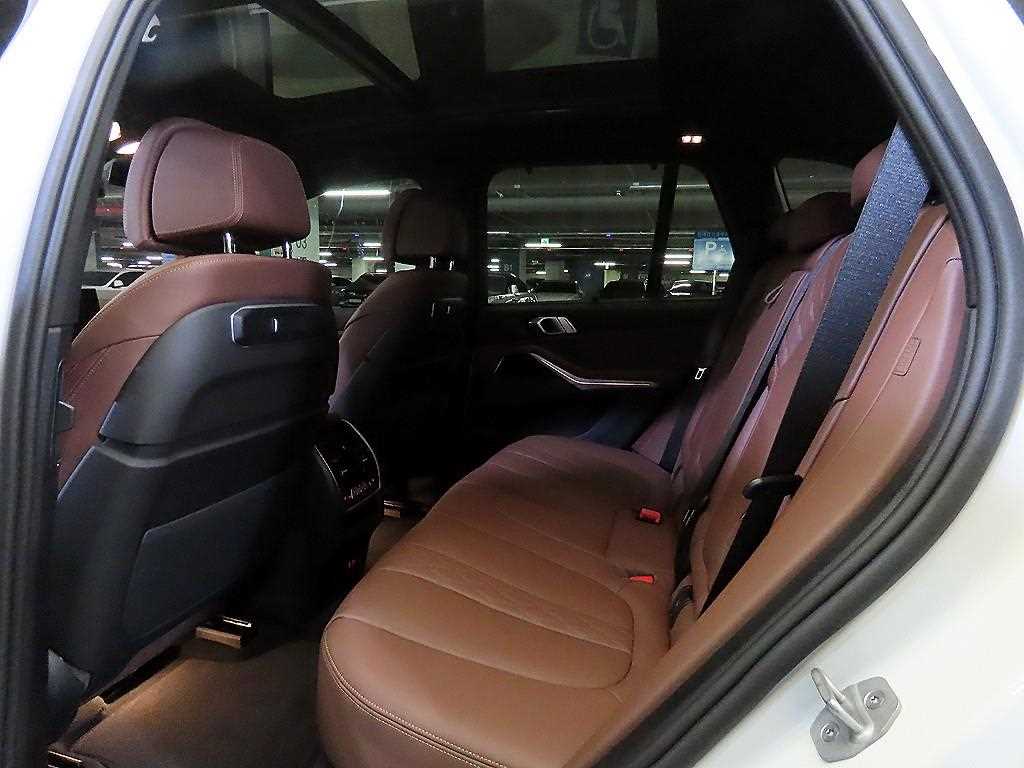 BMW X5 - Vista 9
