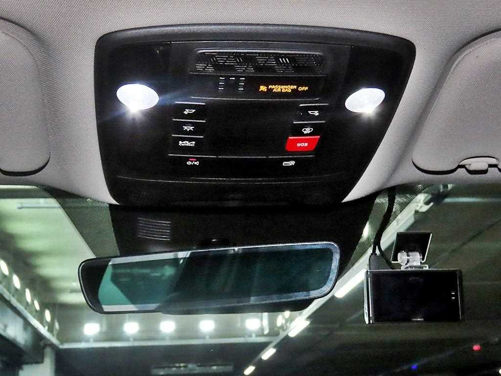 KIA Carnival 2025 Negro - Importación desde Corea - HF Imports Iquique - Foto 16