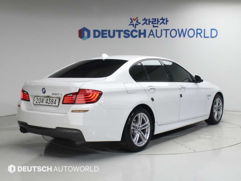 BMW 5 Series - Vista 2
