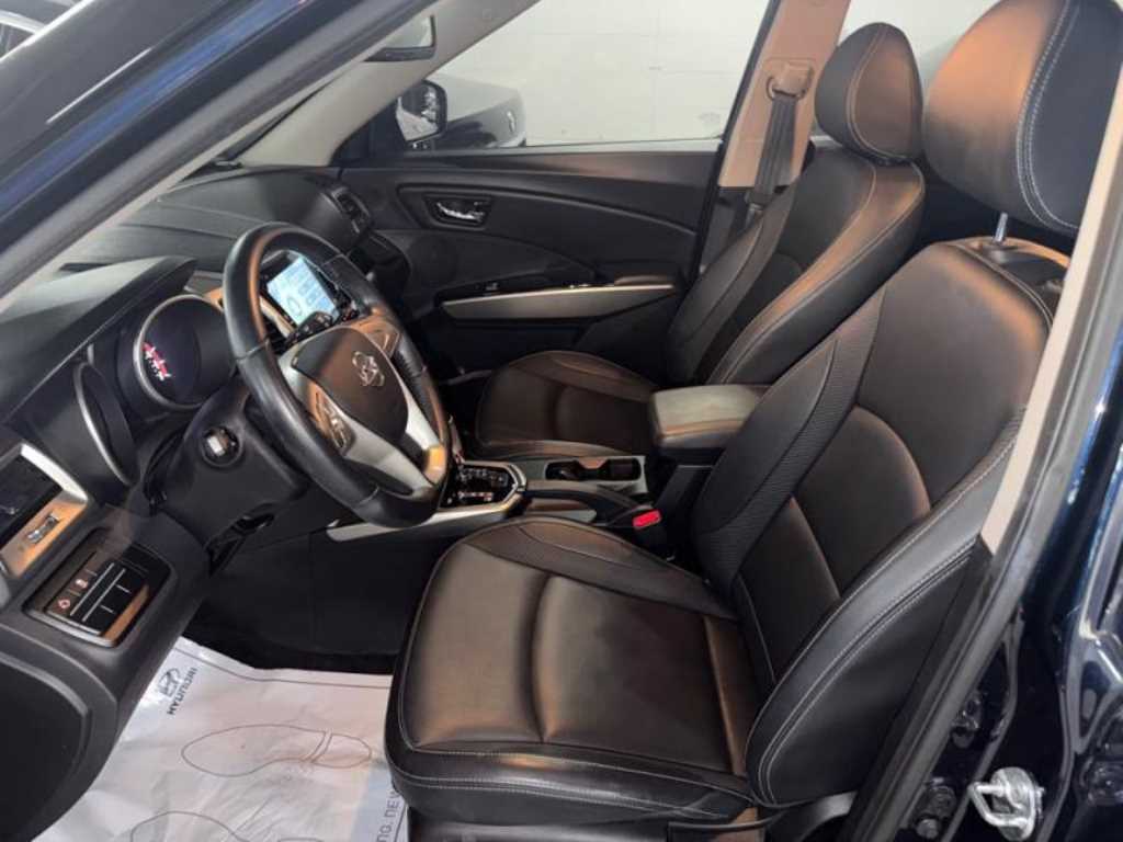 Ssangyong Tivoli - Vista 6