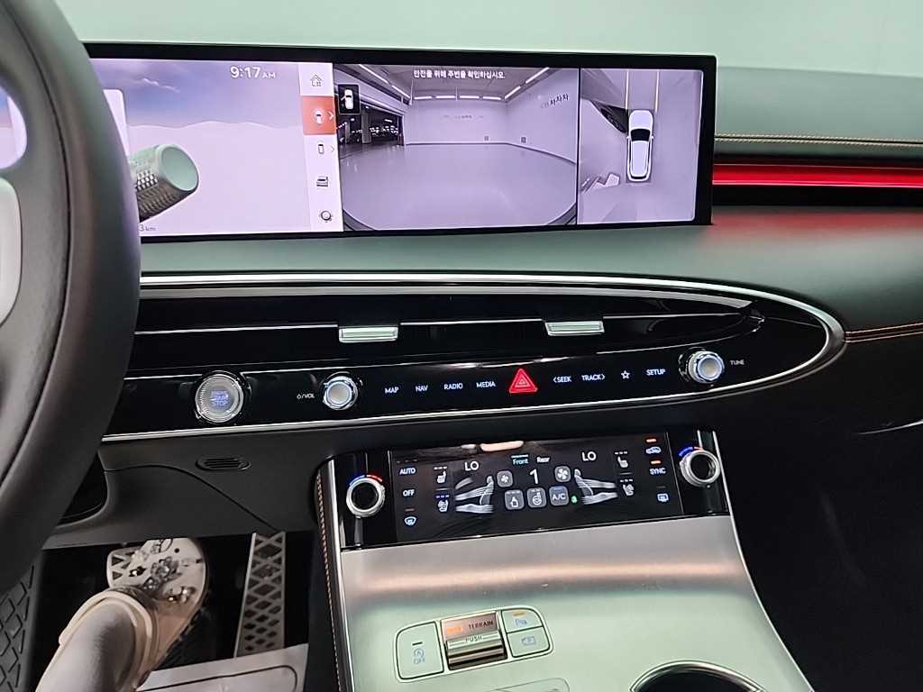 Genesis GV70 - Vista 12