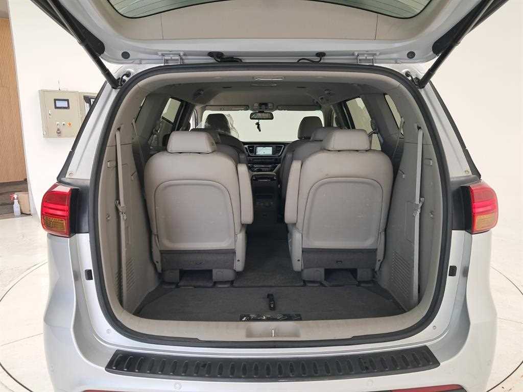 KIA Carnival 2015 Gris - Importación desde Corea - HF Imports Iquique - Foto 19