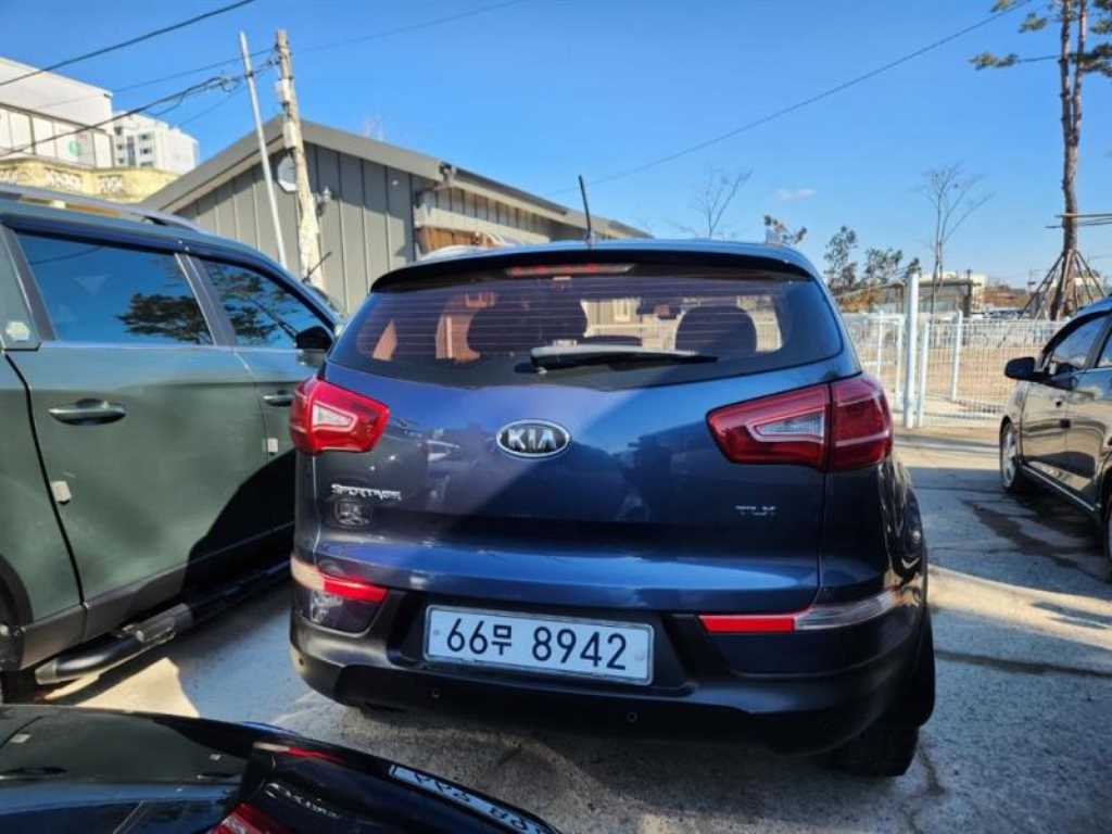 KIA Sportage - Vista 3