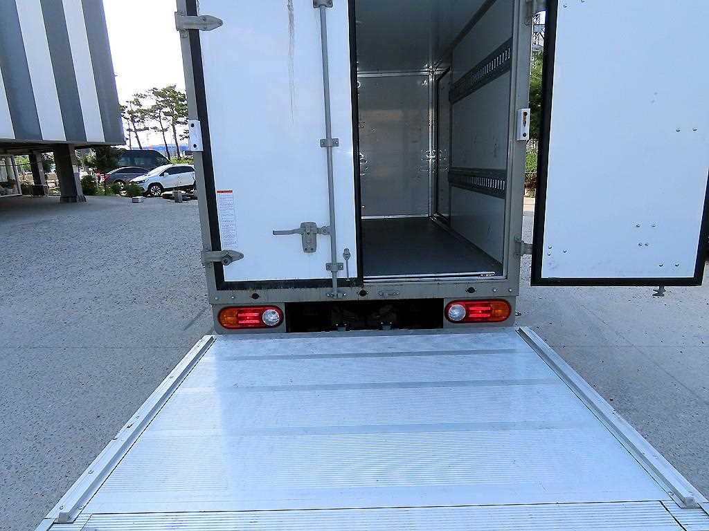 Small Truck tower_built-in tower - Vista 8