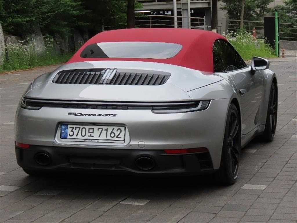 Porsche 911 - Vista 3