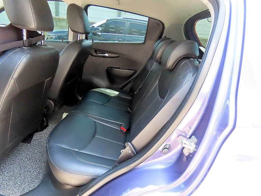 Chevrolet Spark - Vista 8