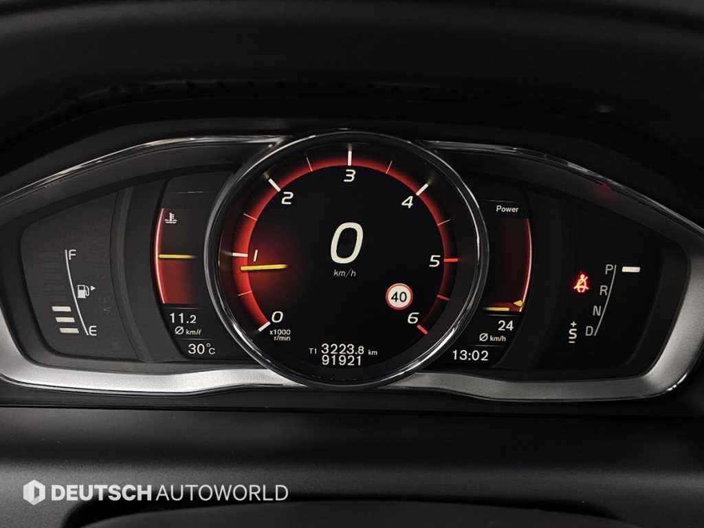 Volvo XC60 - Vista 10