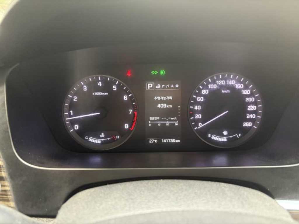 HYUNDAI Sonata - Vista 10