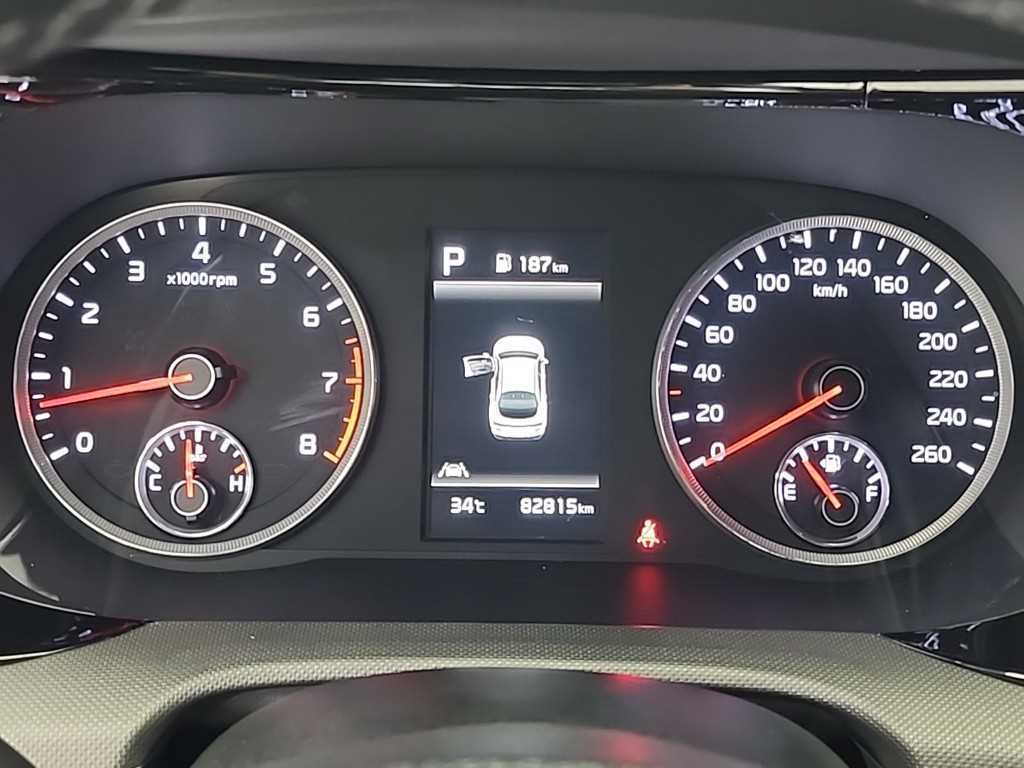 KIA K5 - Vista 8