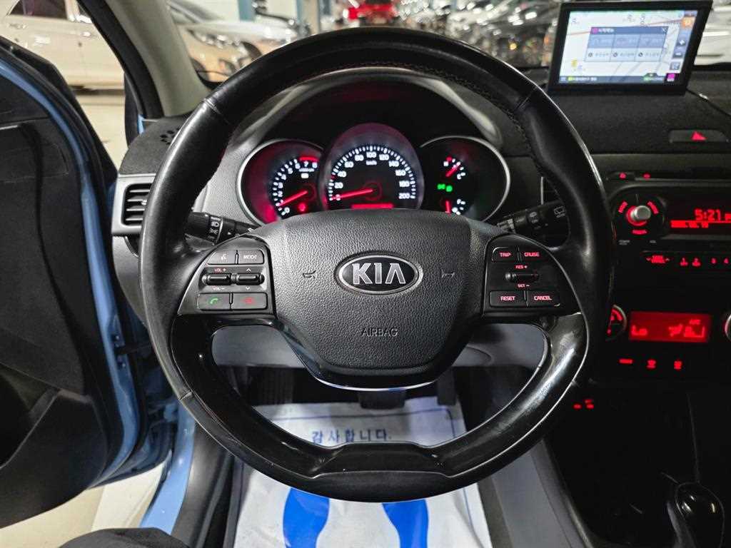 KIA Morning - Vista 11