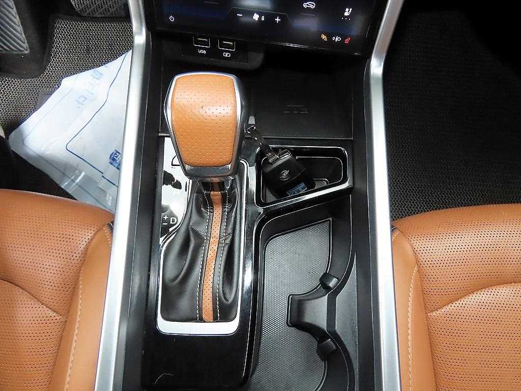 Ssangyong Torres - Vista 12