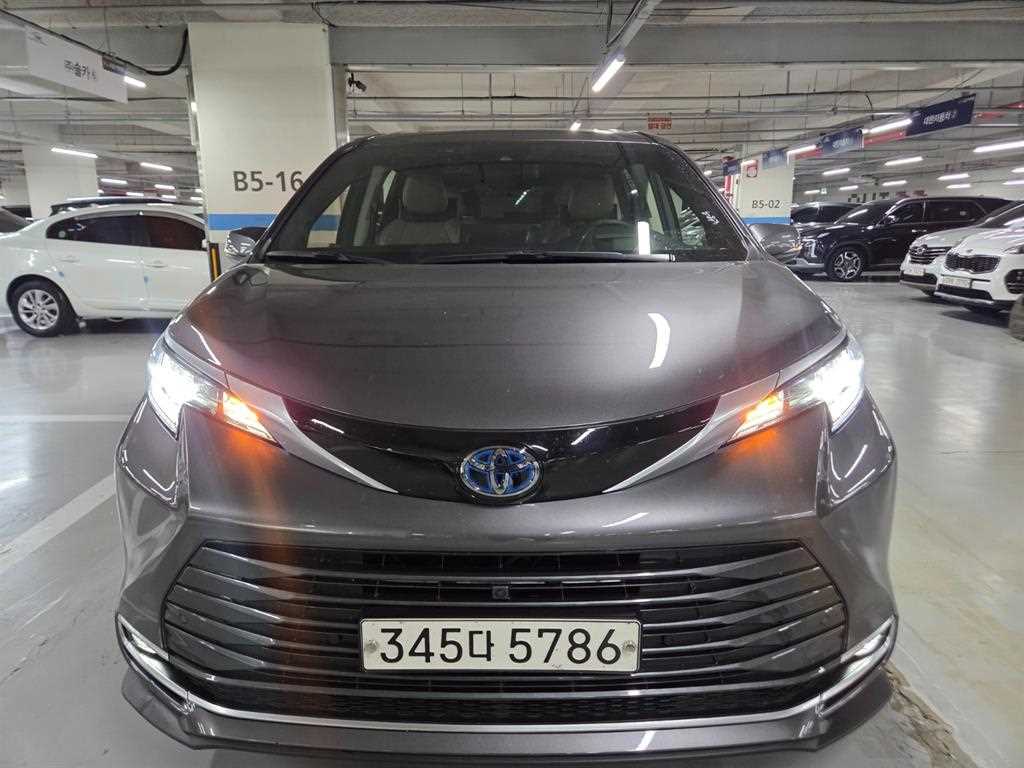 Toyota Siena 2023 Gris - Importación desde Corea - HF Imports Iquique - Foto 1