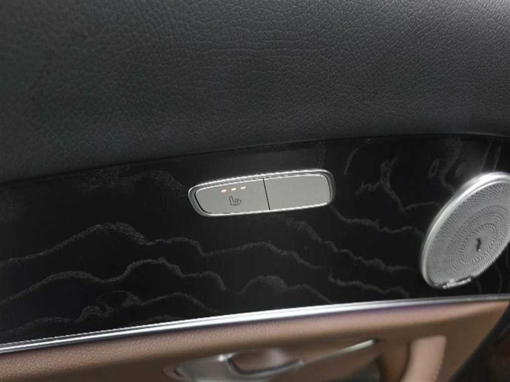 Mercedes Benz E class 2018 Blanco - Importación desde Corea - HF Imports Iquique - Foto 20