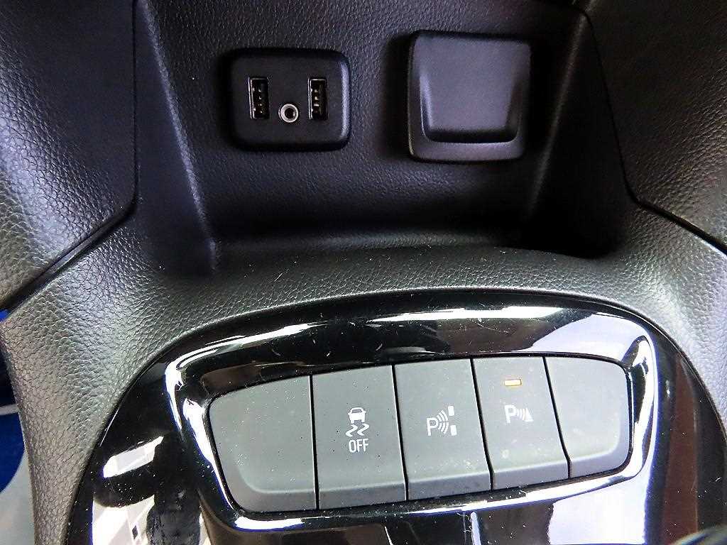 Chevrolet Cruise 2017 Blanco - Importación desde Corea - HF Imports Iquique - Foto 14