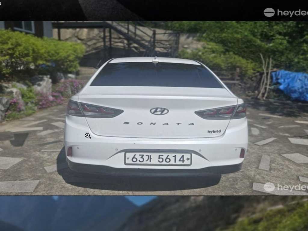HYUNDAI Sonata - Vista 2
