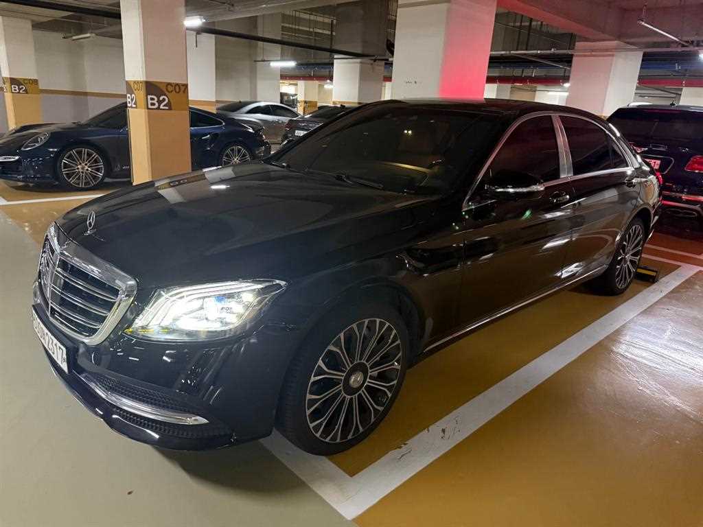 Mercedes Benz S Class - Vista 2