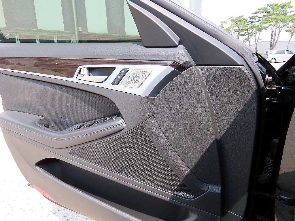 Genesis G80 2016 Negro - Importación desde Corea - HF Imports Iquique - Foto 14
