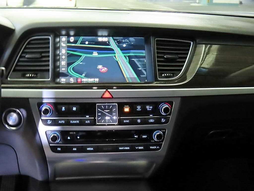 Genesis G80 2018 Negro - Importación desde Corea - HF Imports Iquique - Foto 13