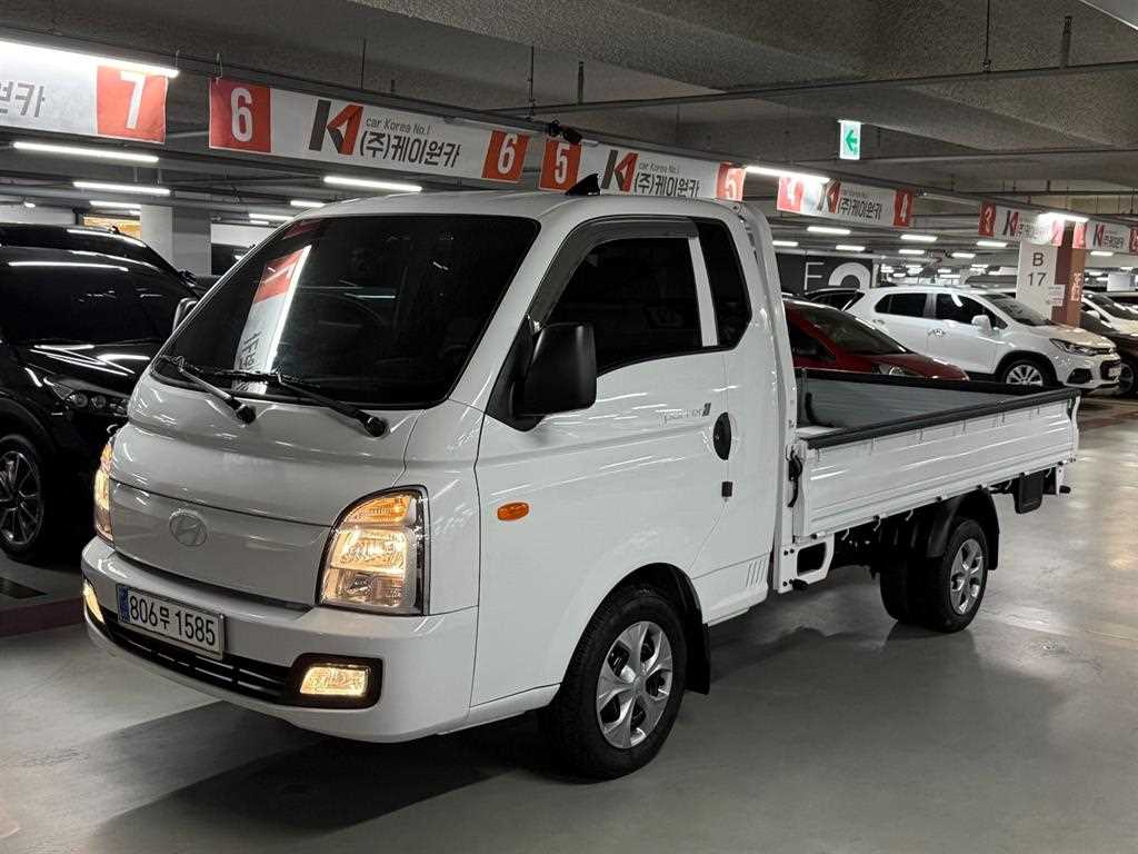 Small Truck Cargo (small) 2024 Blanco - Importación desde Corea - HF Imports Iquique - Foto 1