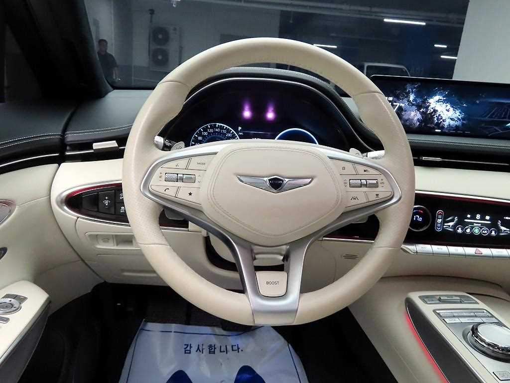 Genesis GV70 - Vista 10