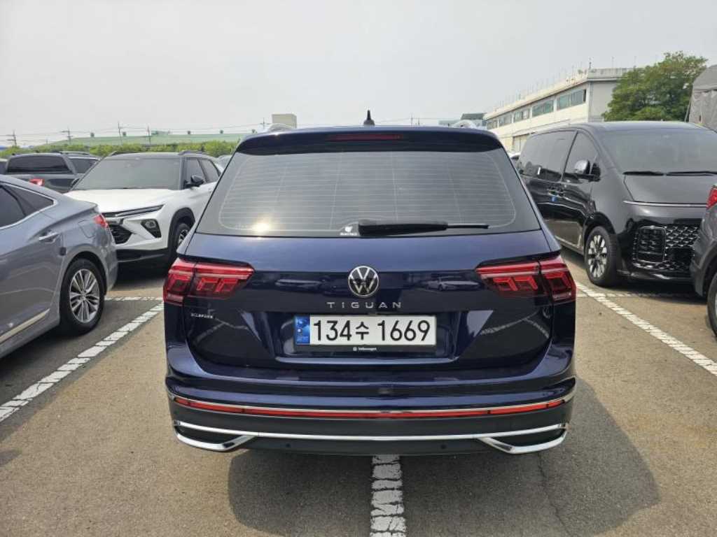 Volkswagen Tiguan - Vista 7