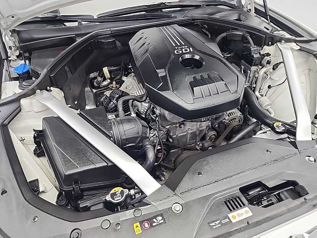 Genesis G70 - Vista 7