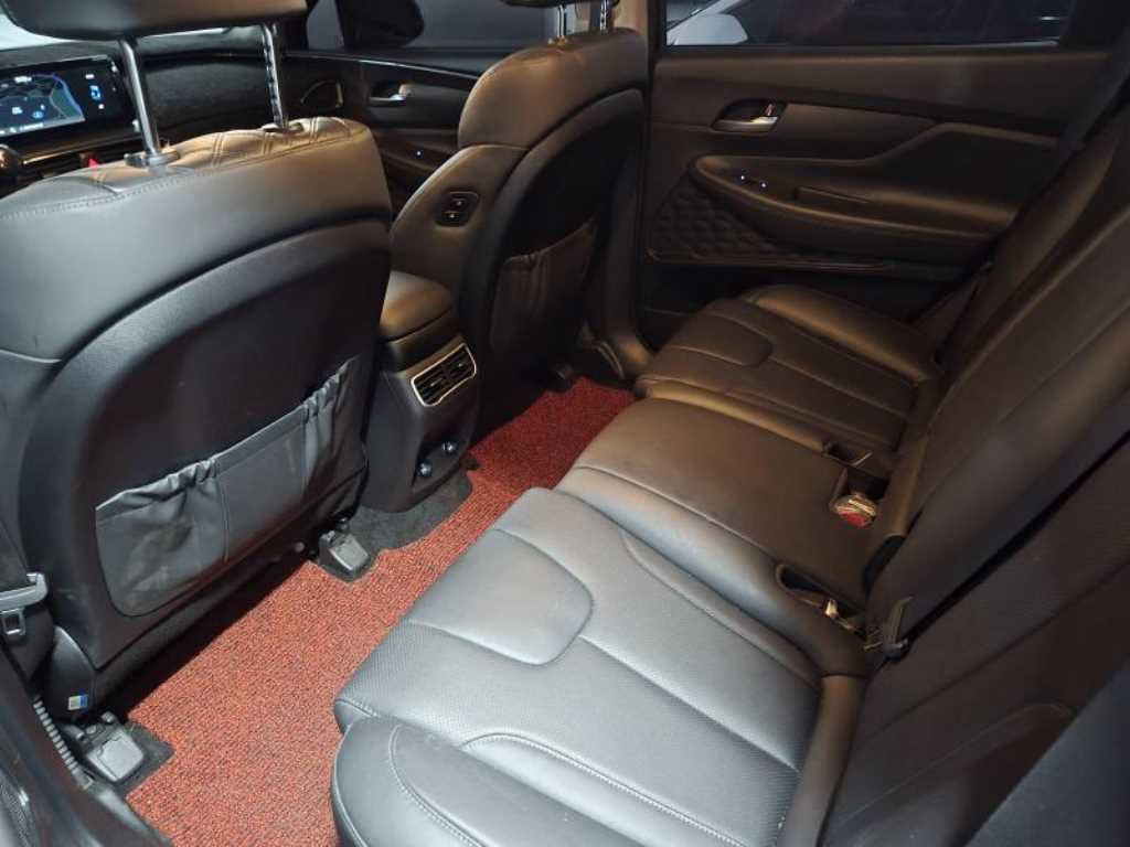 HYUNDAI Santa Fe - Vista 7
