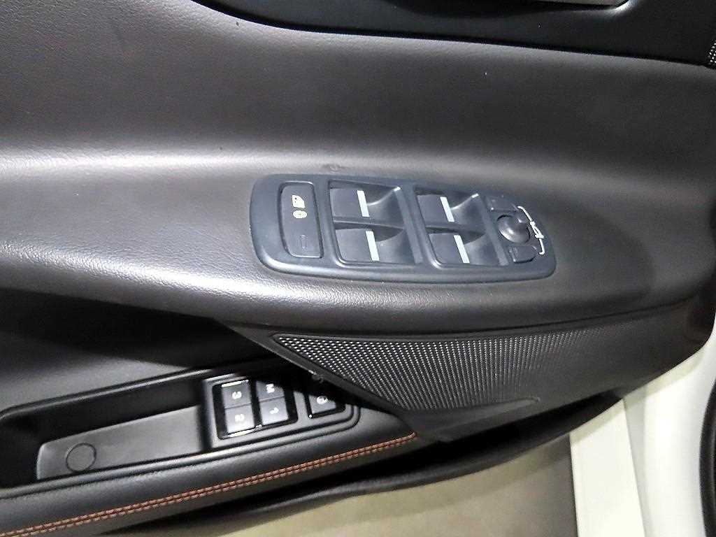 Jaguar XE 2015 Blanco - Importación desde Corea - HF Imports Iquique - Foto 15
