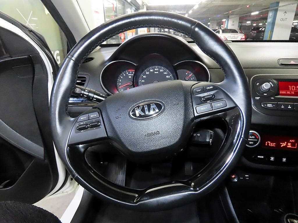 KIA Morning - Vista 10