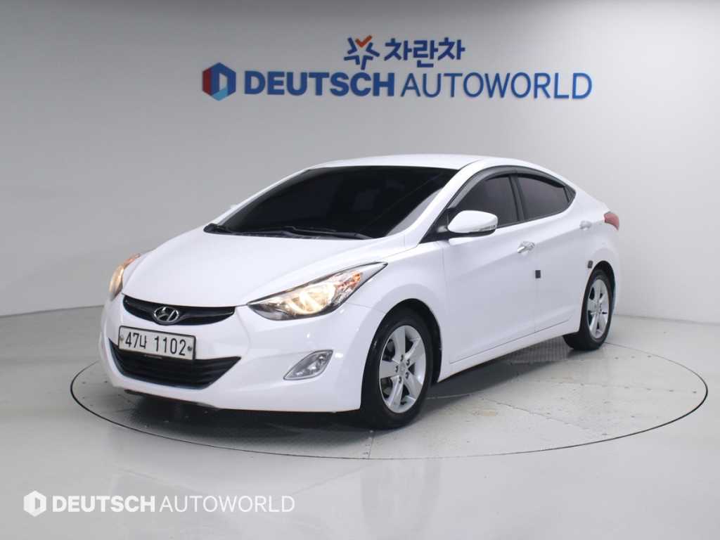 HYUNDAI Avante 2013 Blanco - Importación desde Corea - HF Imports Iquique - Foto 1