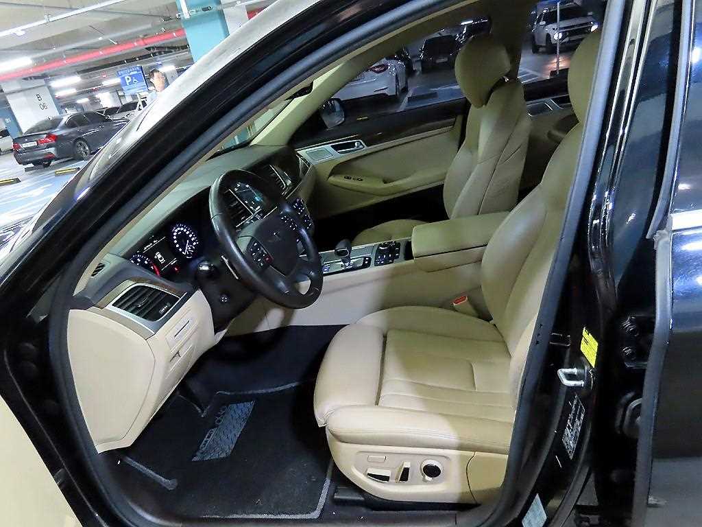 Genesis G80 - Vista 8