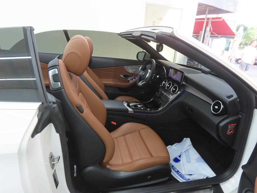 Mercedes Benz C Class - Vista 11