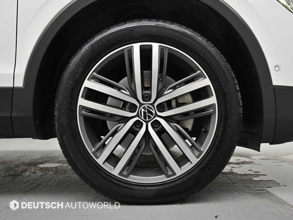 Volkswagen Tiguan - Vista 7