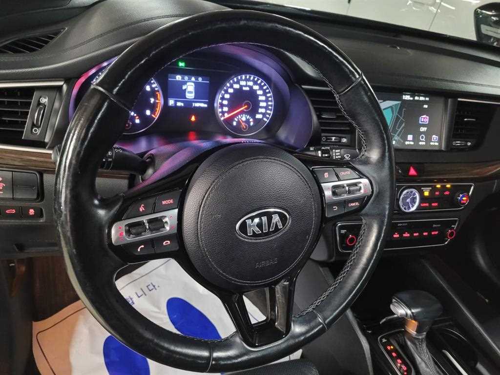 KIA K7 2018 Gris - Importación desde Corea - HF Imports Iquique - Foto 16