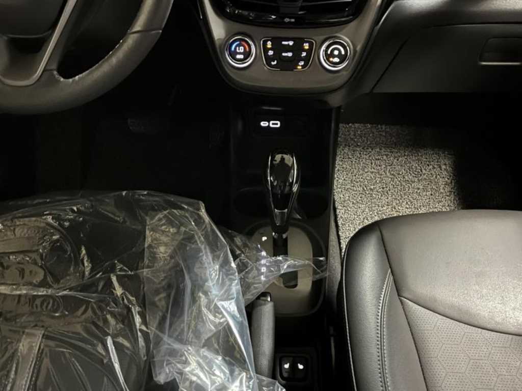 Chevrolet Spark - Vista 11