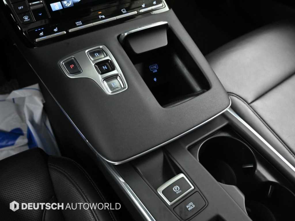 HYUNDAI Grandeur - Vista 11