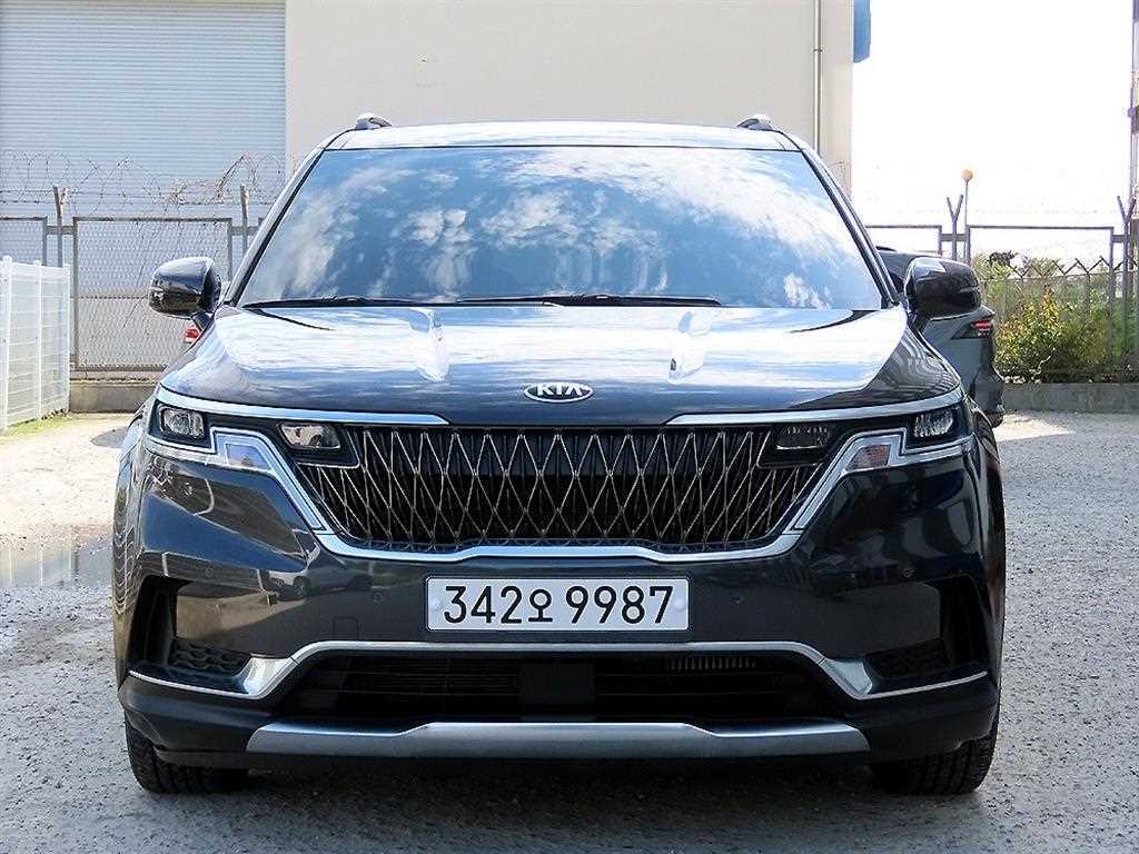 KIA Carnival - Vista 2