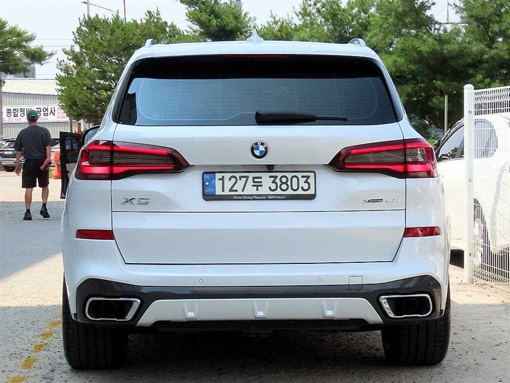 BMW X5 - Vista 6