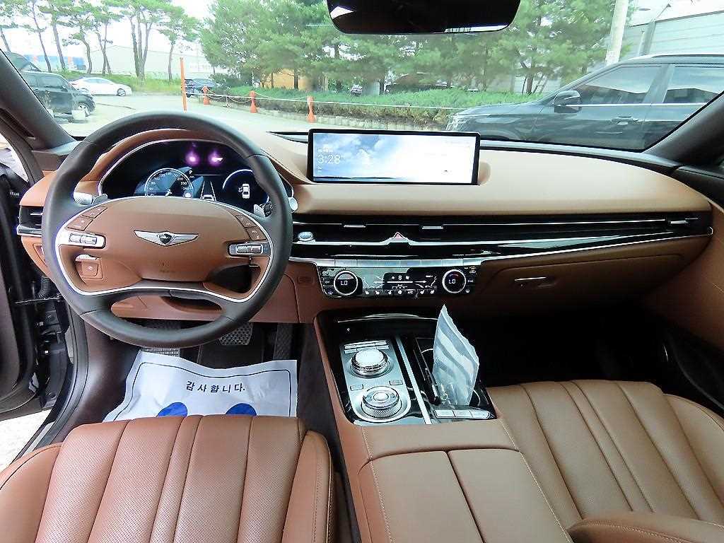 Genesis G80 - Vista 9