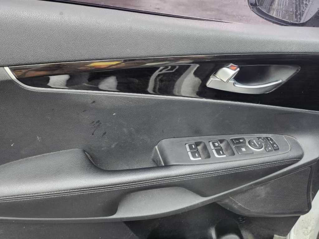 KIA Sorento - Vista 12