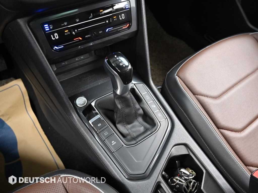 Volkswagen Tiguan - Vista 11