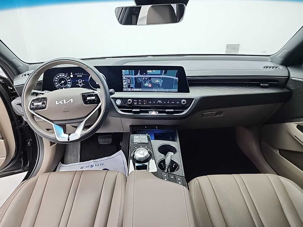 KIA K8 - Vista 9