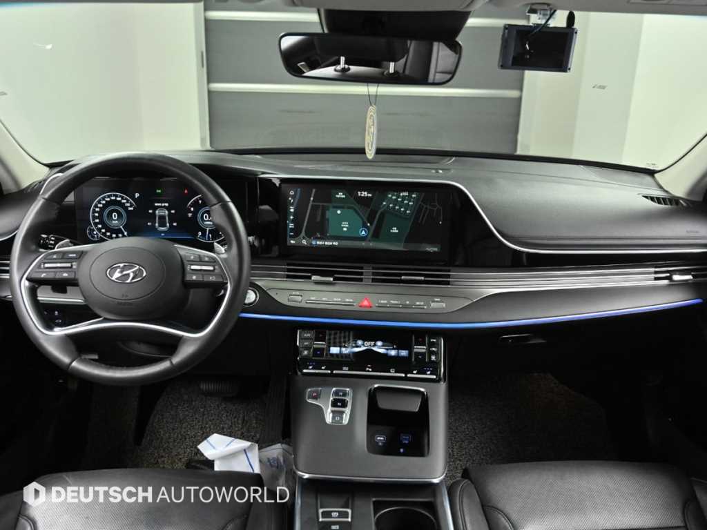 HYUNDAI Grandeur - Vista 9