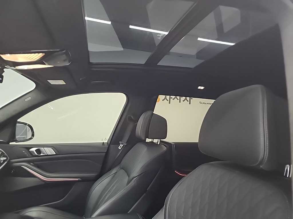 BMW X7 2021 Negro - Importación desde Corea - HF Imports Iquique - Foto 18