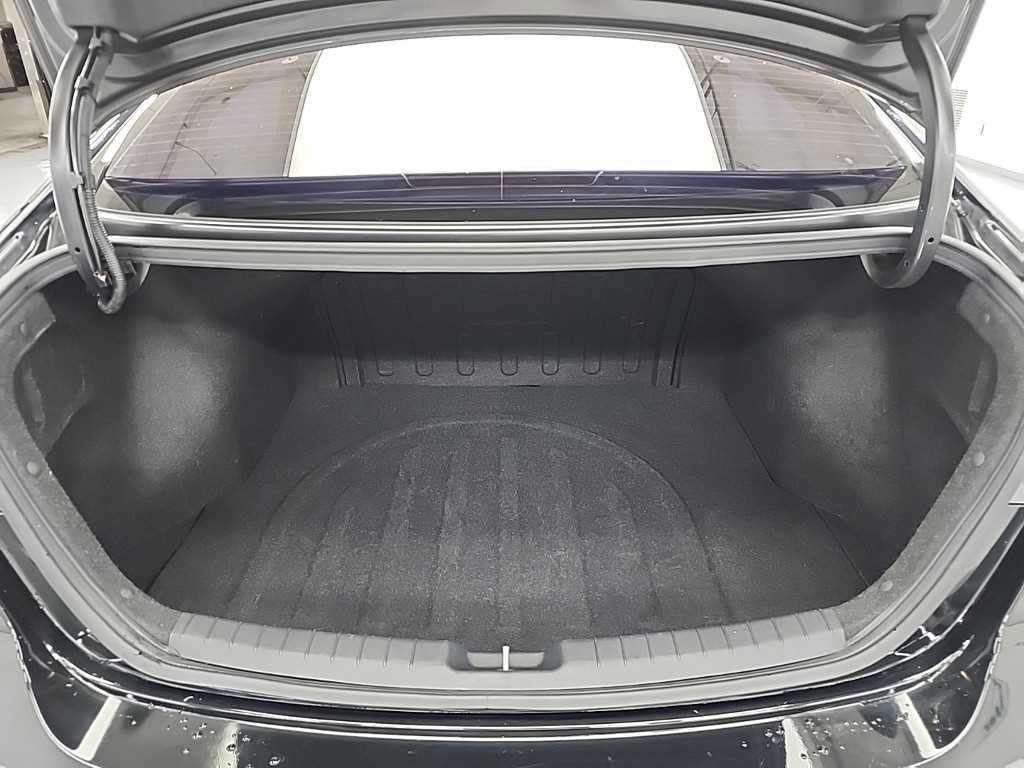 HYUNDAI Avante 2018 Negro - Importación desde Corea - HF Imports Iquique - Foto 20