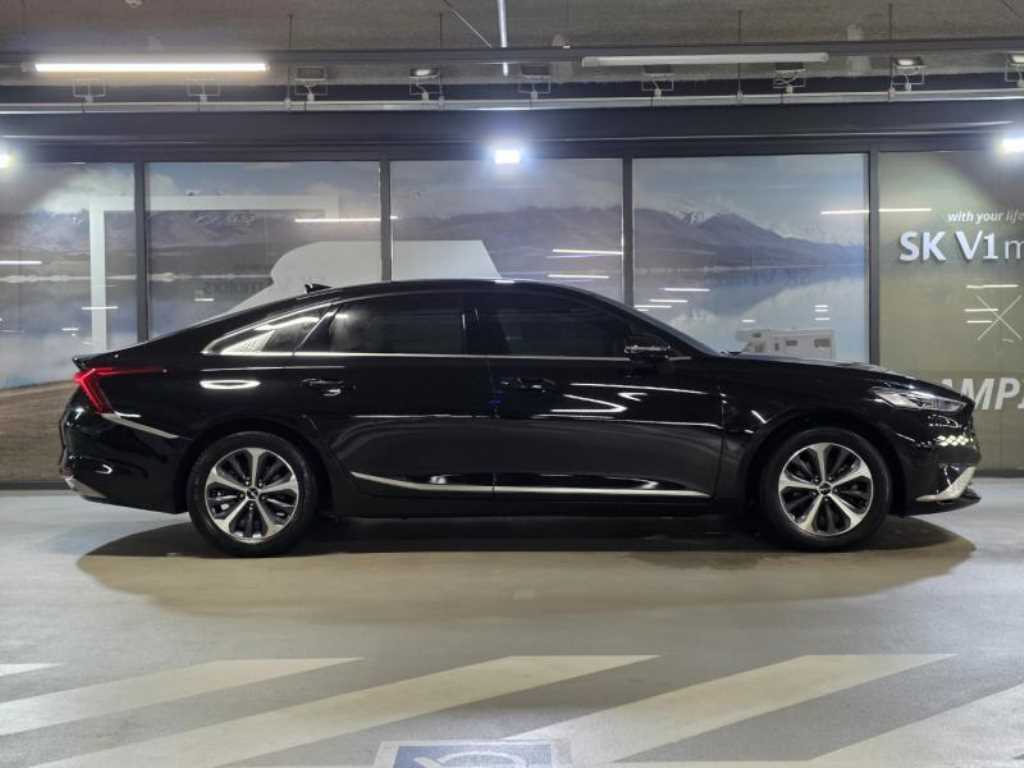 KIA K8 - Vista 3
