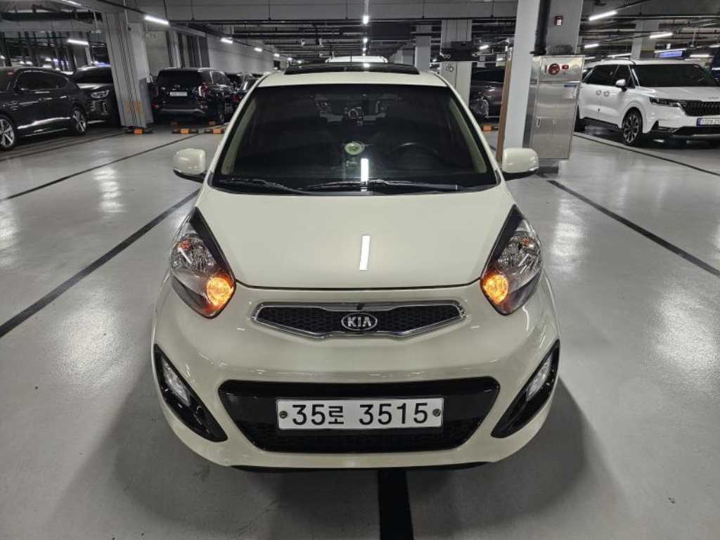 KIA Morning - Vista 3