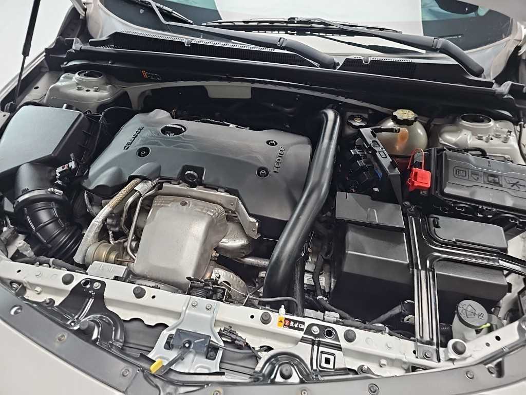 Chevrolet Malibu - Vista 7