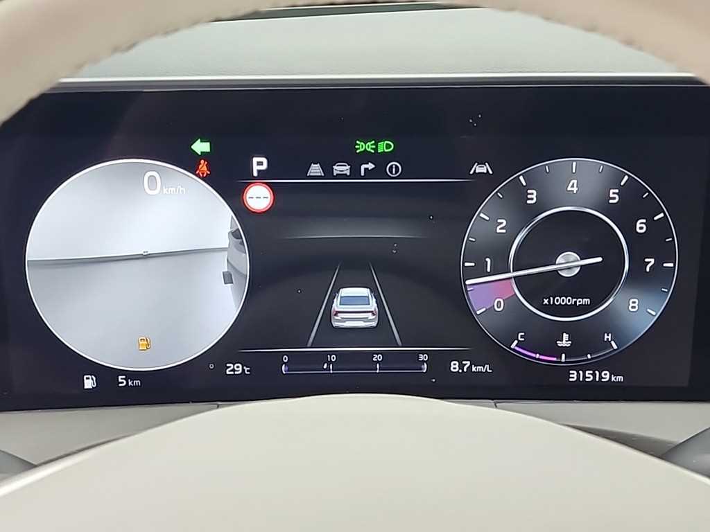 KIA K8 - Vista 8
