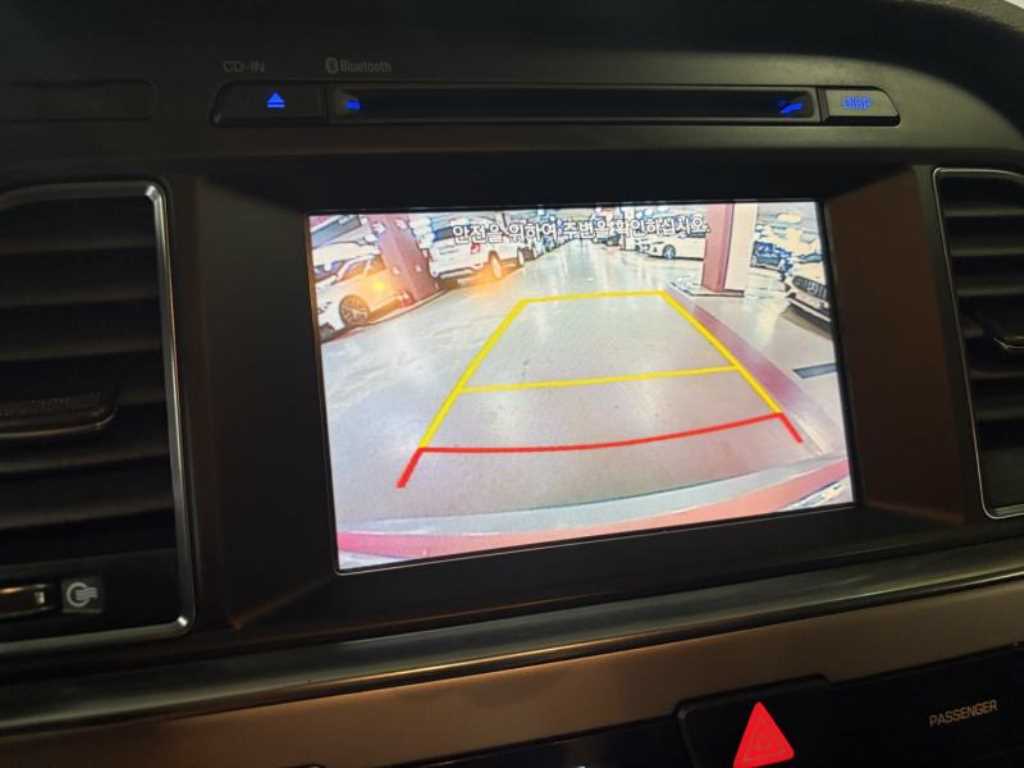 HYUNDAI Sonata - Vista 11